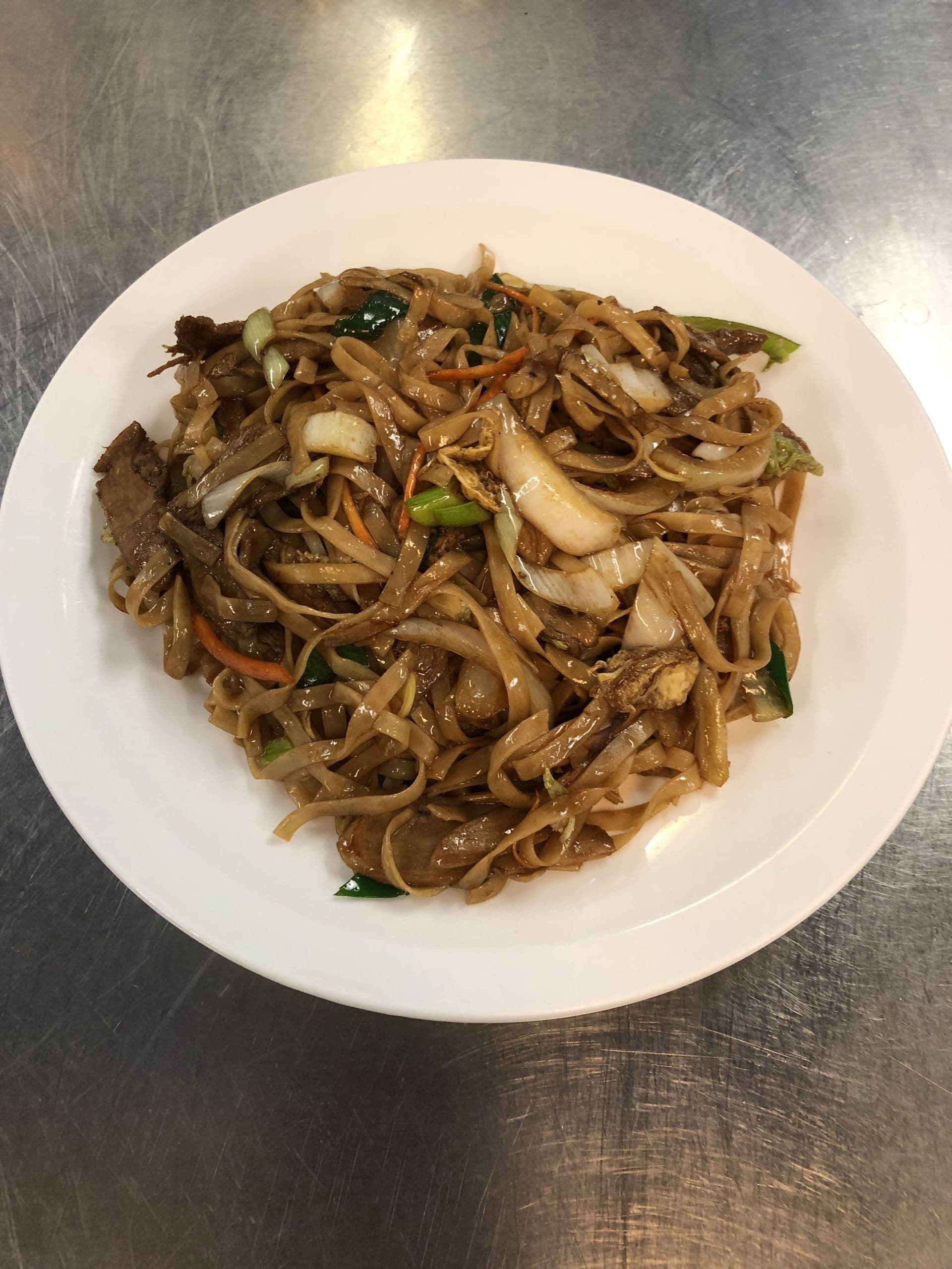 Nouilles sautées prêtes à emporter